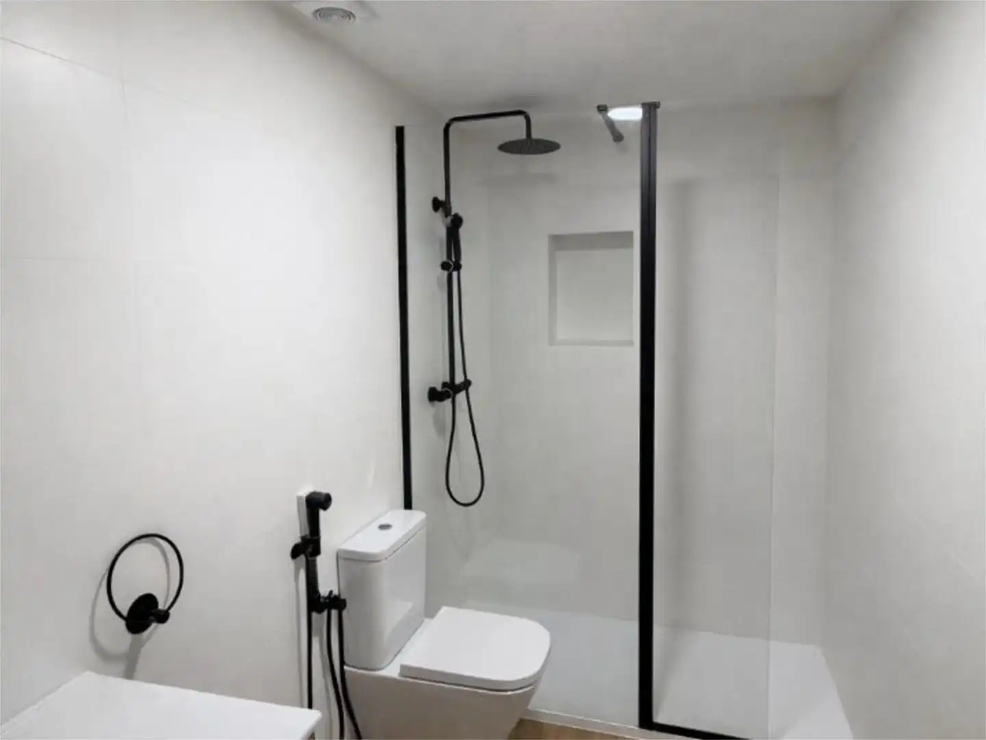 Piso en venta en Avenida las Suertes, 21, Parque de la Coruña - Las Suertes Baño de Piso en venta en Collado Villalba con Terraza y Piscina