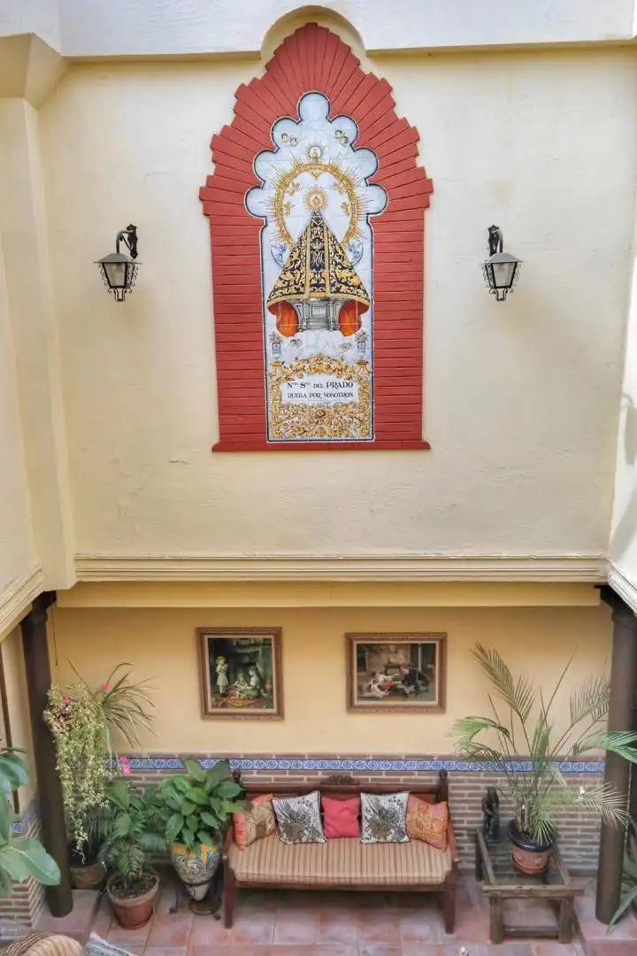 Einfamilien-Reihenhaus zum Verkauf in Calle Mesones, 32, Casco Antiguo Einfamilien-Reihenhaus zum Verkauf in Talavera de la Reina mit Klimaanlage, Heizung und Privatgarten