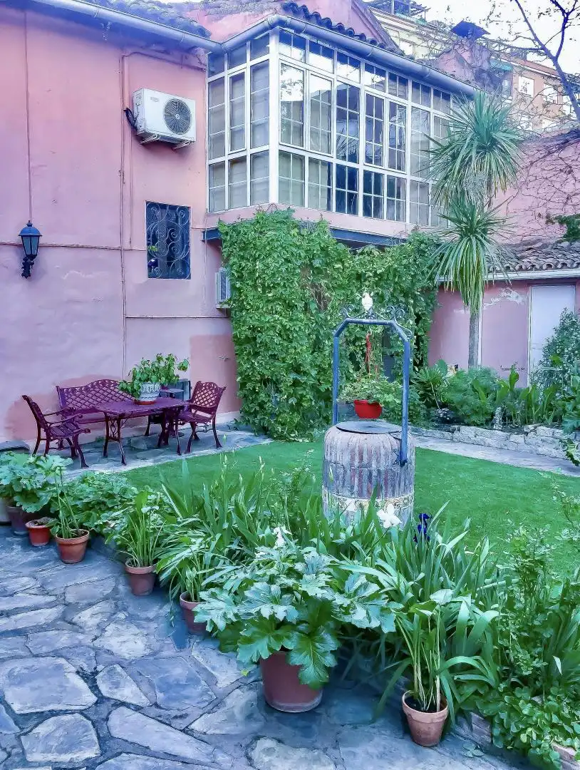Einfamilien-Reihenhaus zum Verkauf in Calle Mesones, 32, Casco Antiguo Garten von Einfamilien-Reihenhaus zum Verkauf in Talavera de la Reina mit Klimaanlage, Heizung und Privatgarten