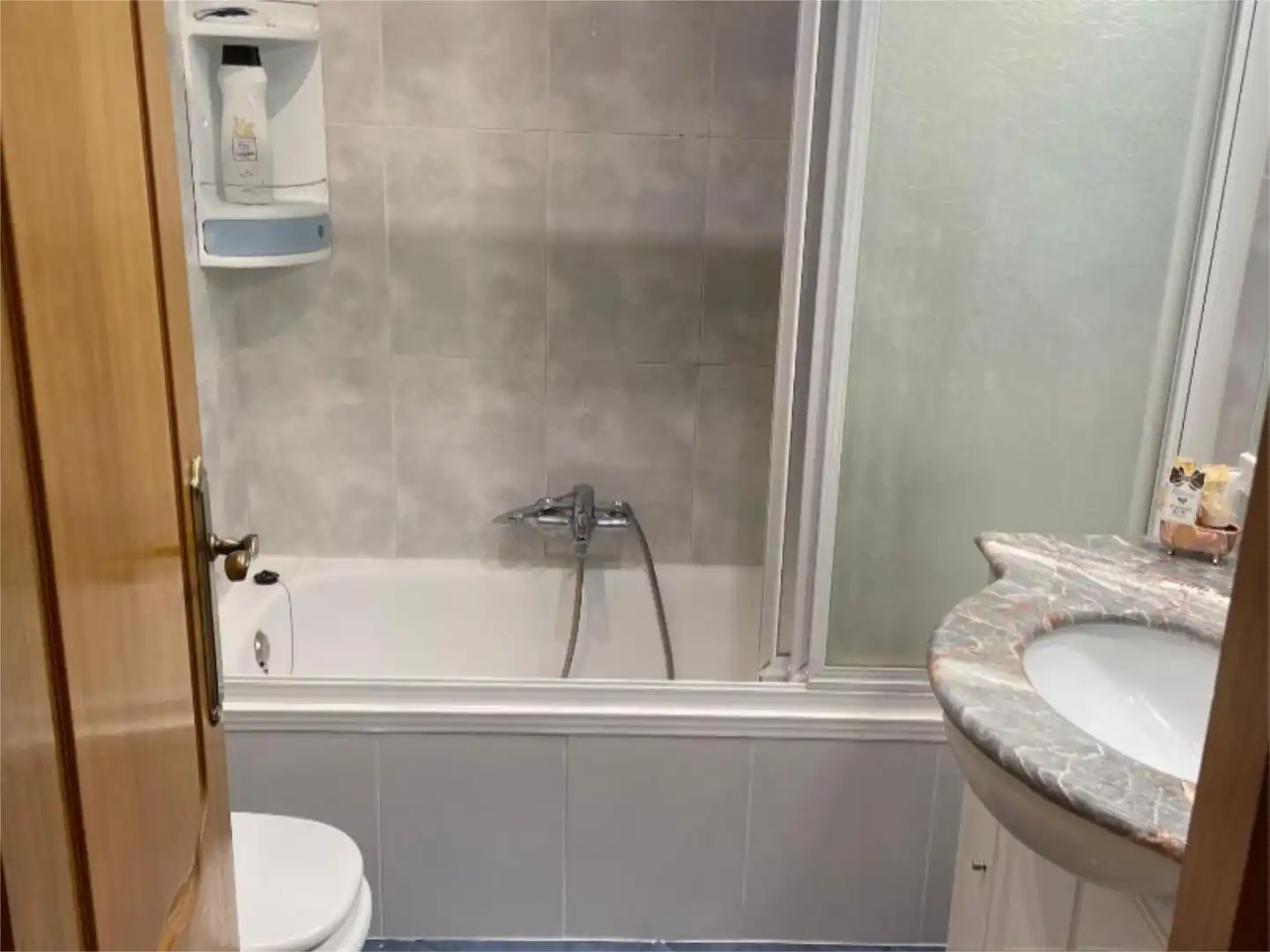 Bathroom of Flat for sale in Zizur Mayor / Zizur Nagusia