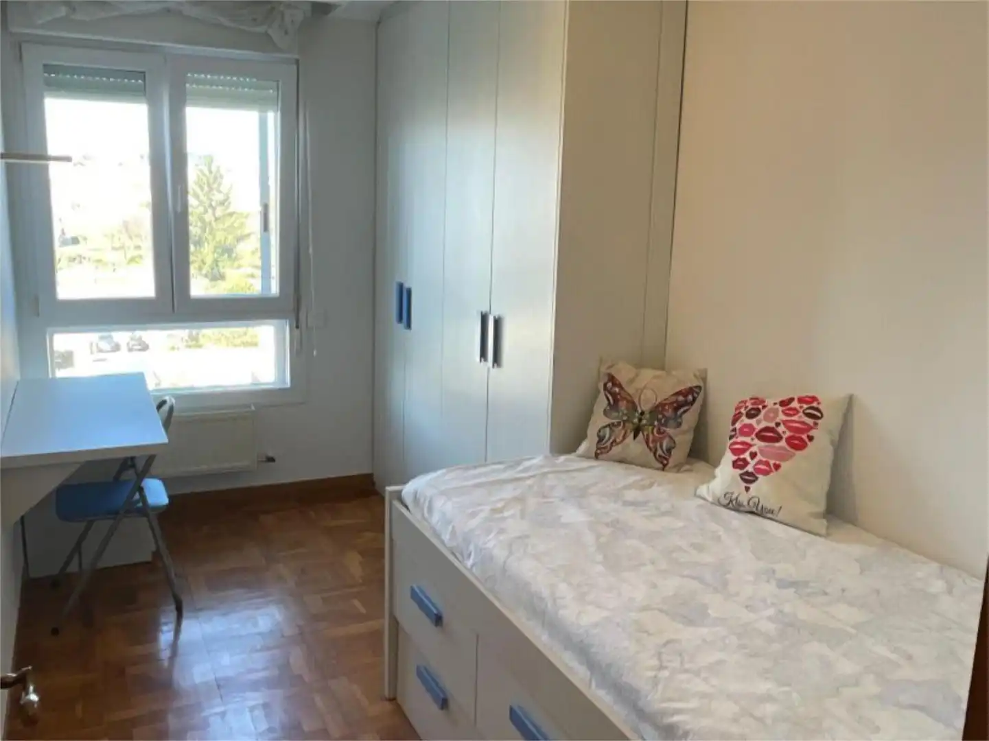 Bedroom of Flat for sale in Zizur Mayor / Zizur Nagusia