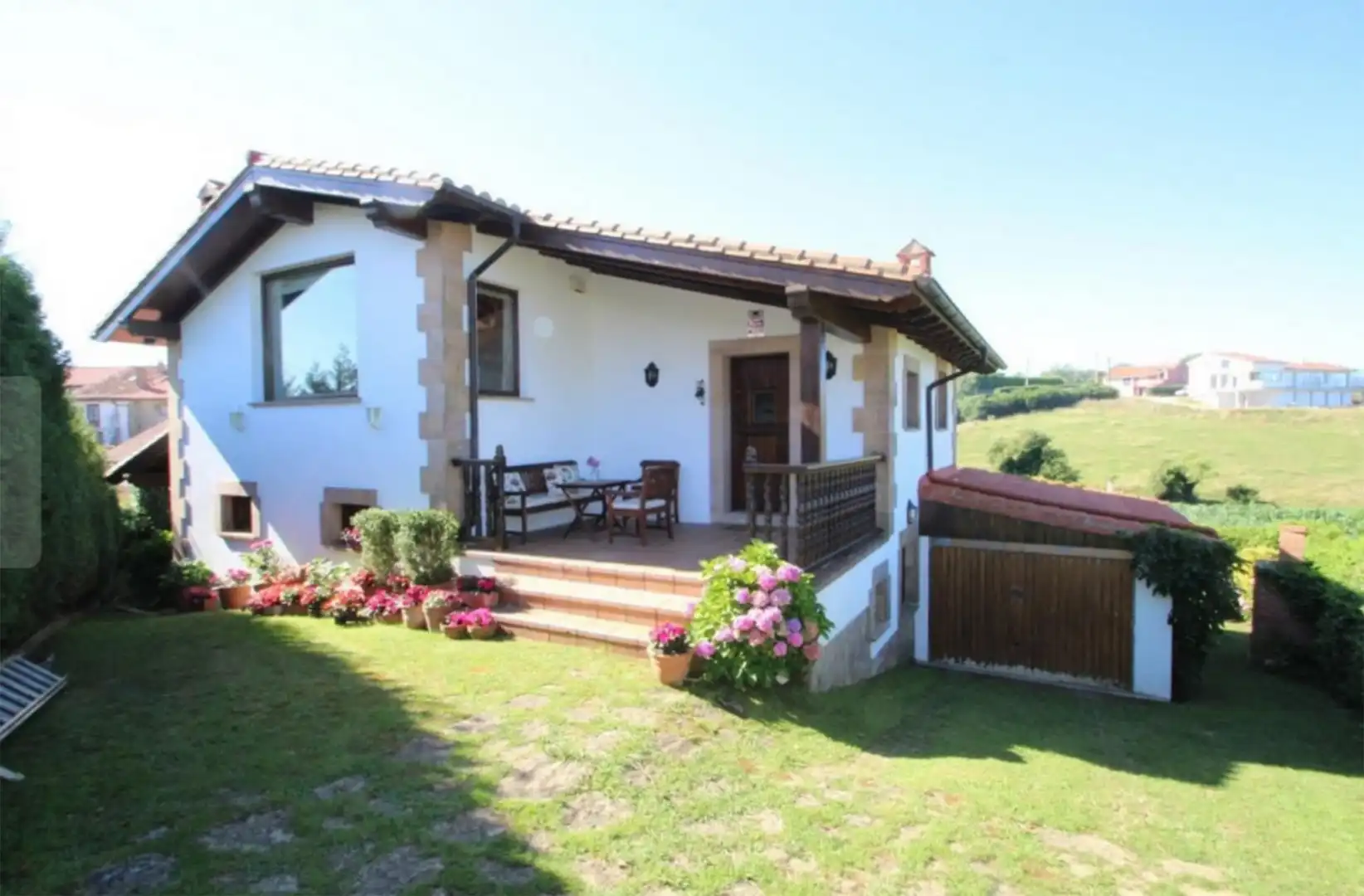 Country house zum Verkauf in Calle Paredes, S/n, Viella - Granda - Meres Garten von Country house zum Verkauf in Siero