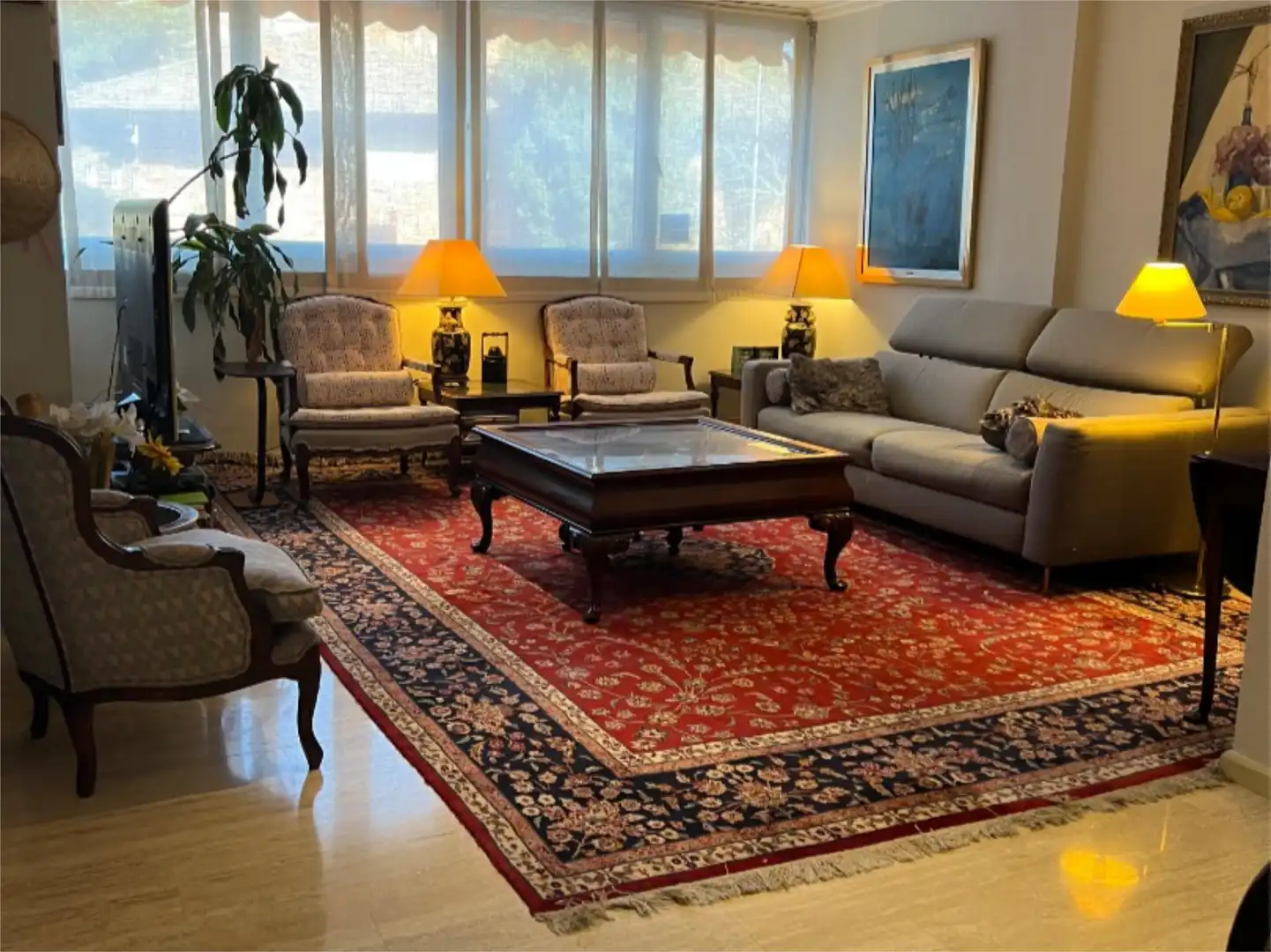 Sala de estar de Piso en venta en  Madrid Capital