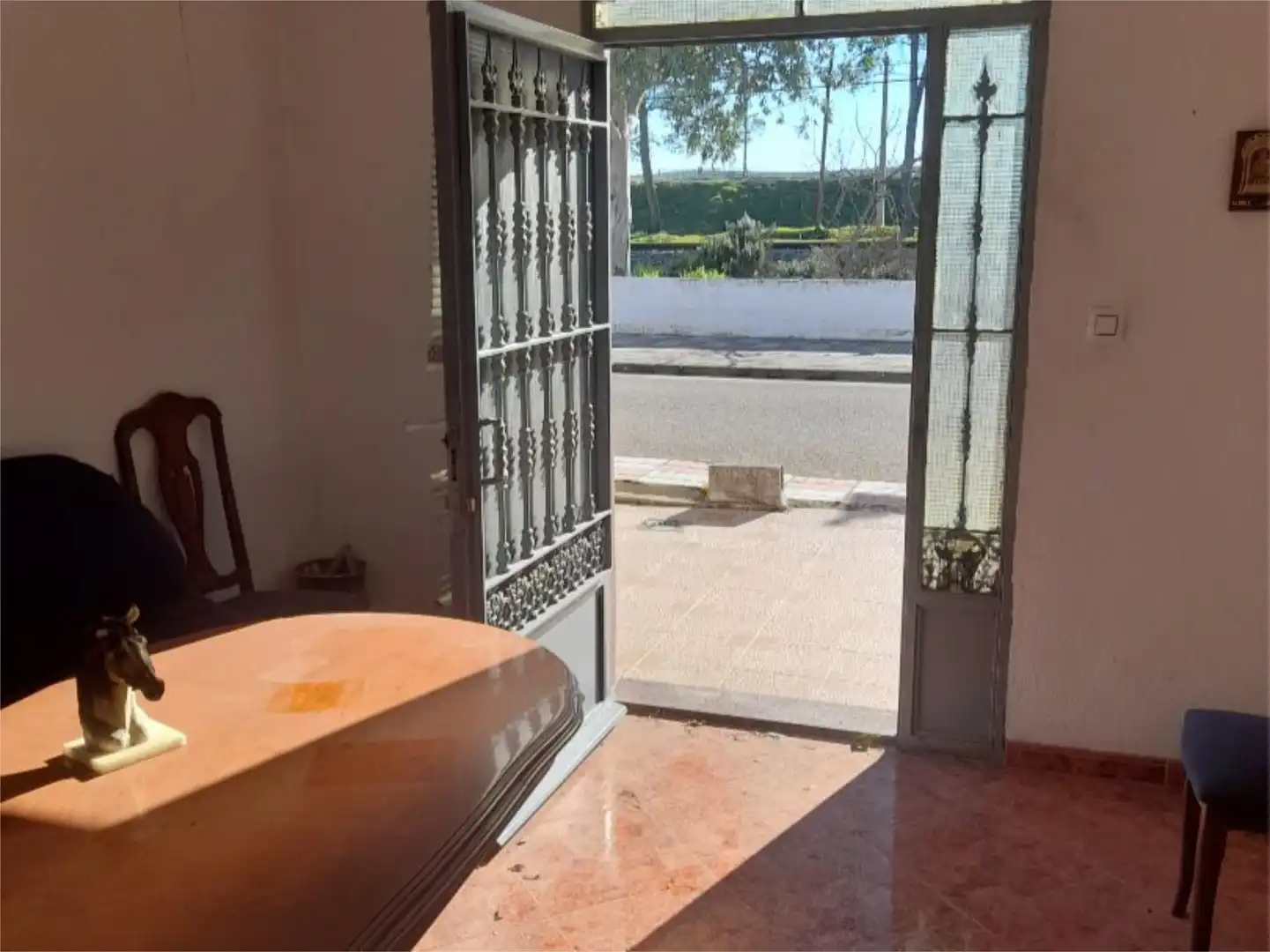 Casa adosada en venta en Calle Emilia Forto, 10, Mengíbar Casa adosada en venta en Mengíbar con Aire acondicionado y Amueblado