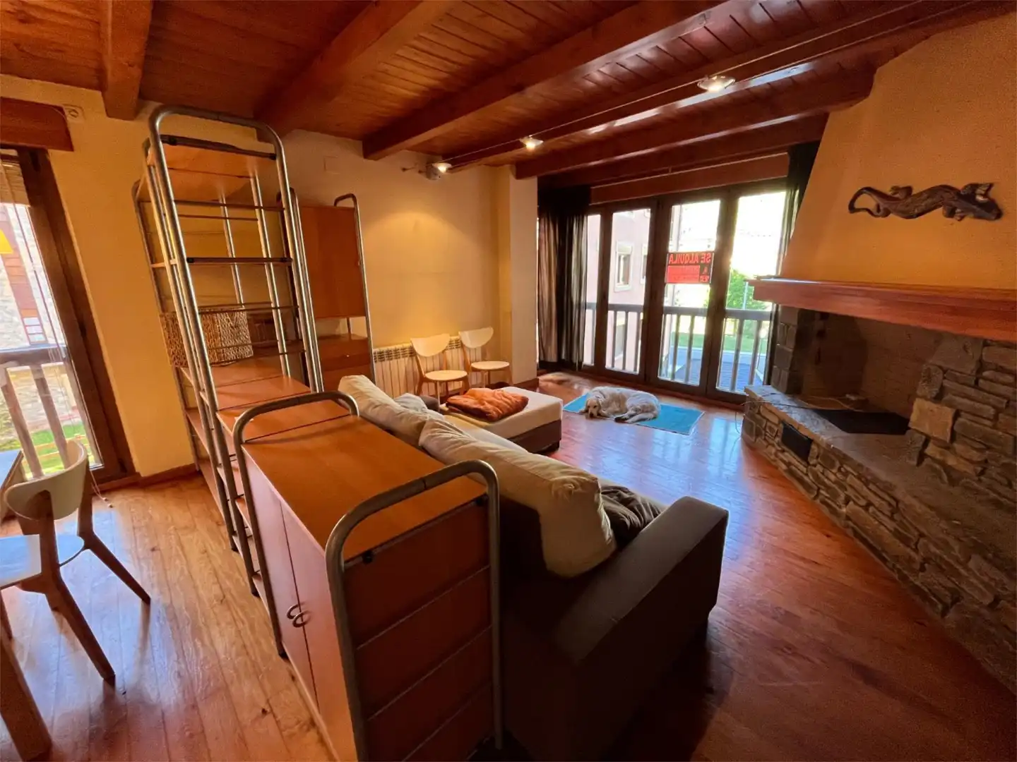 Wohnzimmer von Wohnung zur Miete in Naut Aran mit Heizung, Parkett und Abstellraum