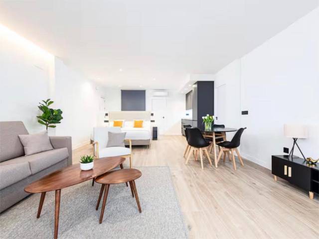 Piso en Venta en Calle Martínez Campos, 16 en Ensanche Centro - Puerto