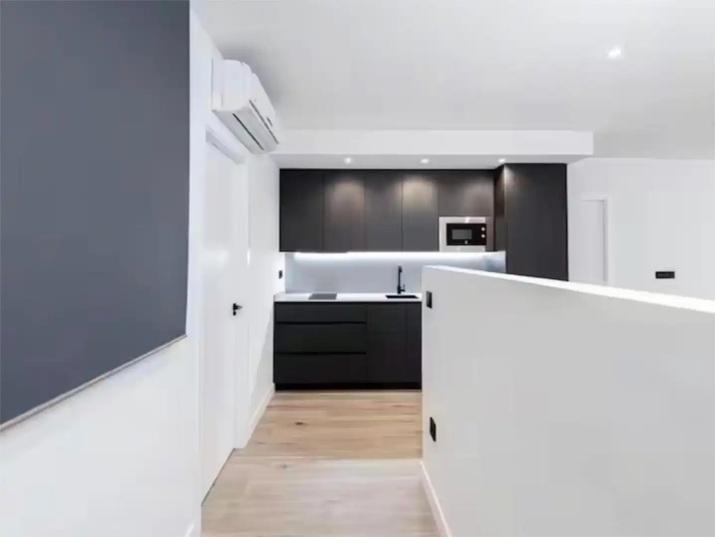 Piso en venta en Calle Martínez Campos, 16, Ensanche Centro - Puerto Cocina de Piso en venta en Málaga con Aire acondicionado, Calefacción y Amueblado