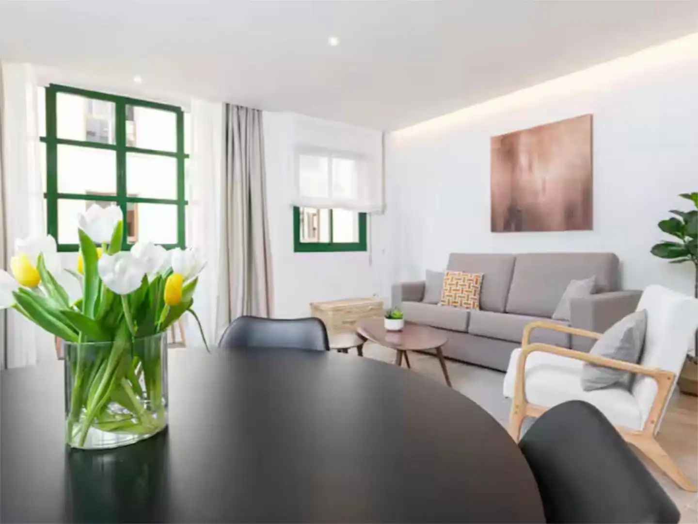 Piso en venta en Calle Martínez Campos, 16, Ensanche Centro - Puerto Sala de estar de Piso en venta en Málaga con Aire acondicionado, Calefacción y Amueblado