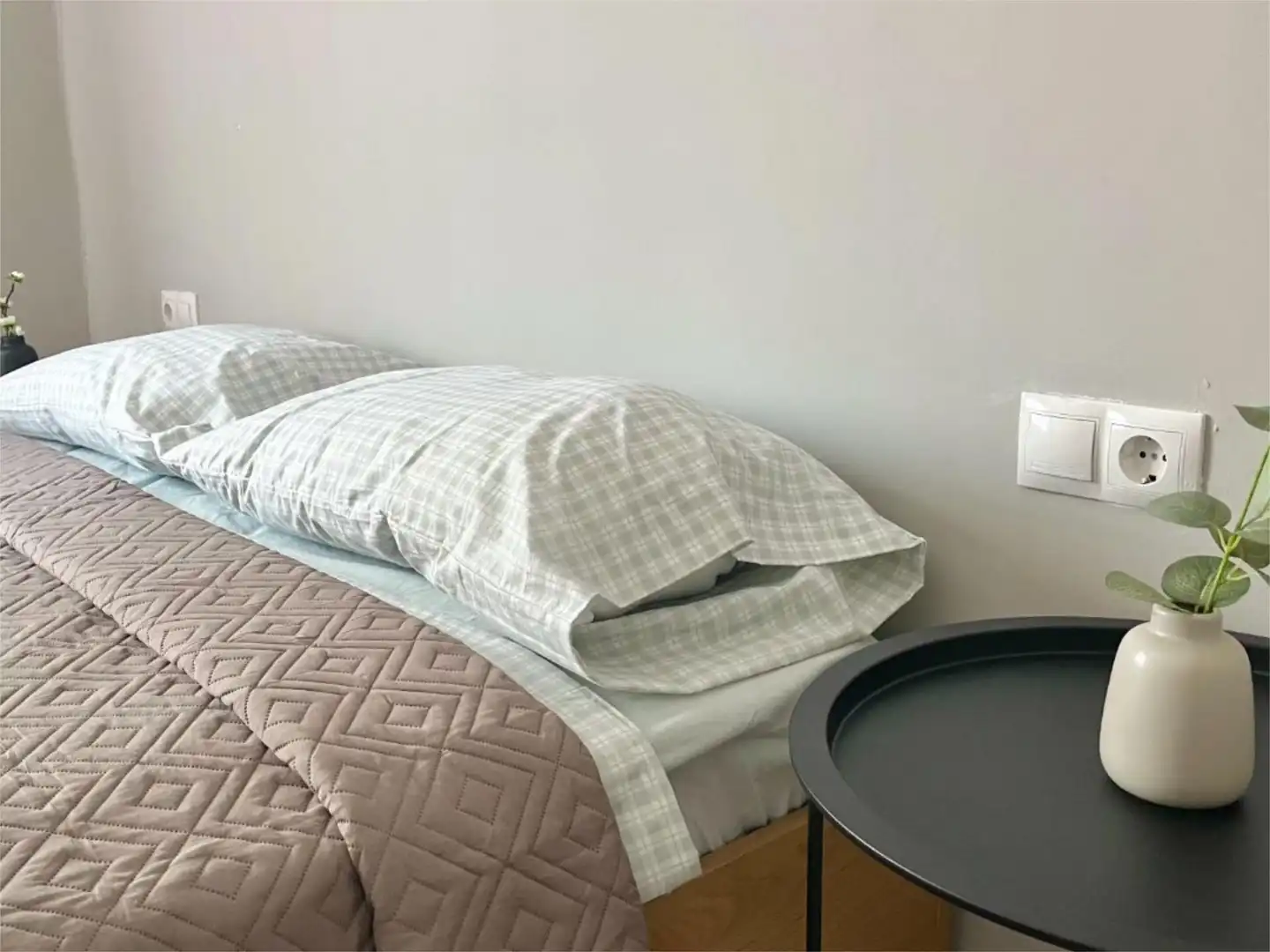 Habitación en Avinguda Alcoi, 60, Campoamor Habitación en Avinguda Alcoi, 60, Campoamor