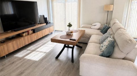 Foto 2 de Casa o chalet en venta en Avenida Celia Casado Rodríguez, 4, Entrenúcleos, Dos Hermanas