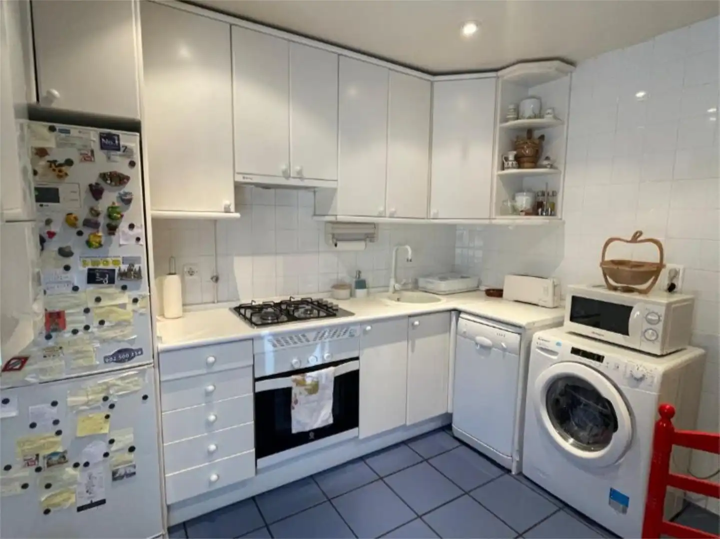 Flat for sale in Calle de Plus Ultra, 1, Timón Kitchen of Flat for sale in Madrid Capital with Air Conditioner