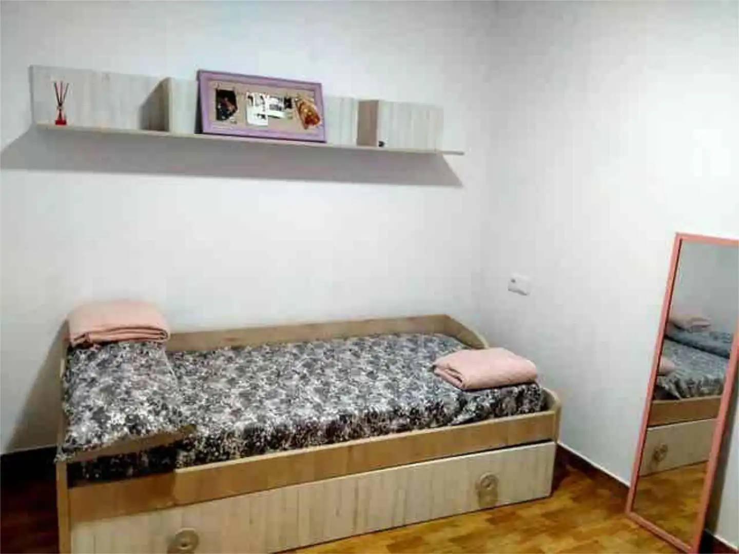 Casa o chalet en venta en Sierra de Fuentes Habitación de Casa o chalet en venta en Sierra de Fuentes