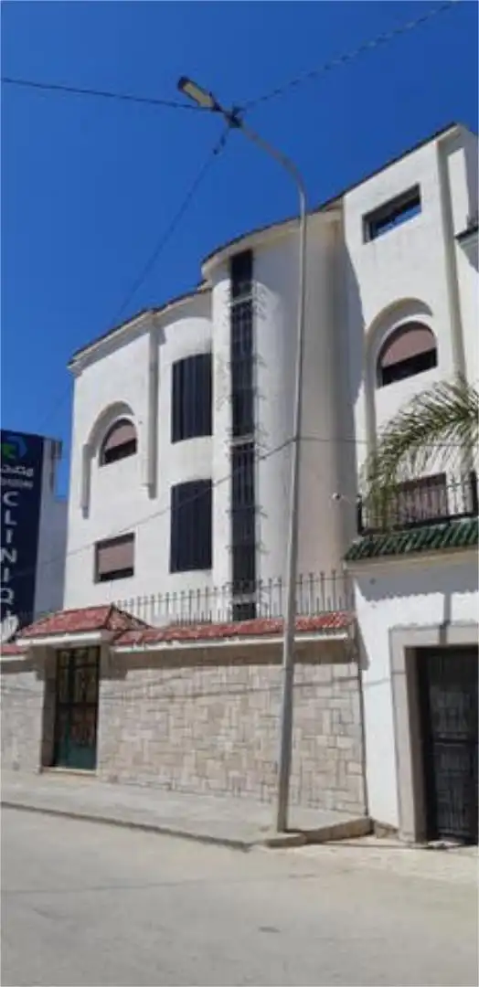 Vista exterior de Casa o chalet en venta en  Madrid Capital con Terraza y Amueblado