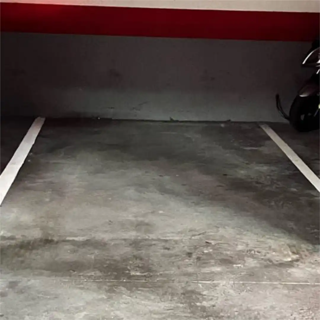 Garage for rent in Corvera de Asturias