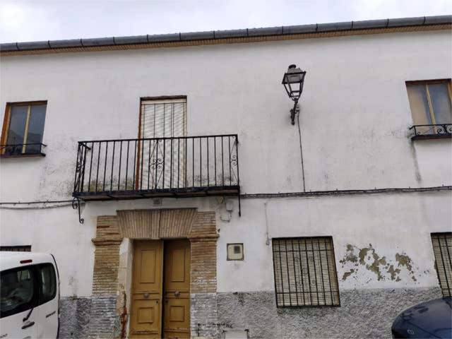 Casa-chalet en Venta en Arjona