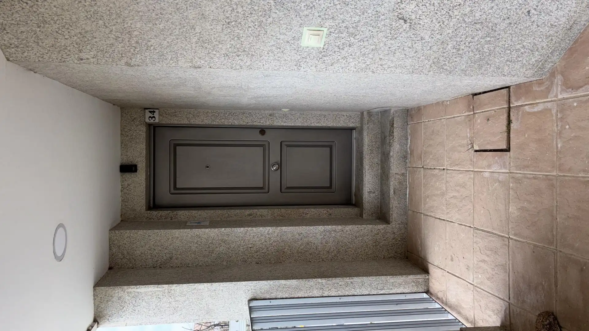 Parking de Piso en venta en El Barraco  con Calefacción, Parquet y Trastero