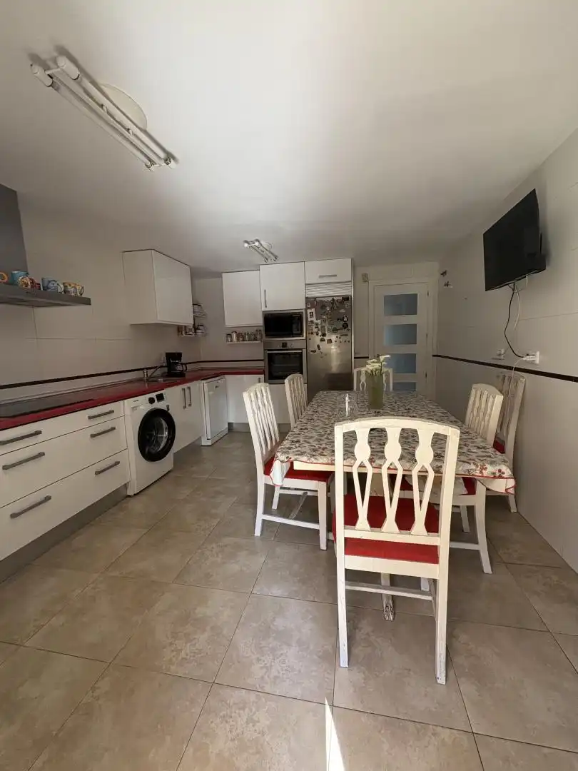 Casa o chalet en venta en Polígono Sppp 4, Las Cañas Cocina de Casa o chalet en venta en Guadalajara con Aire acondicionado, Calefacción y Jardín privado