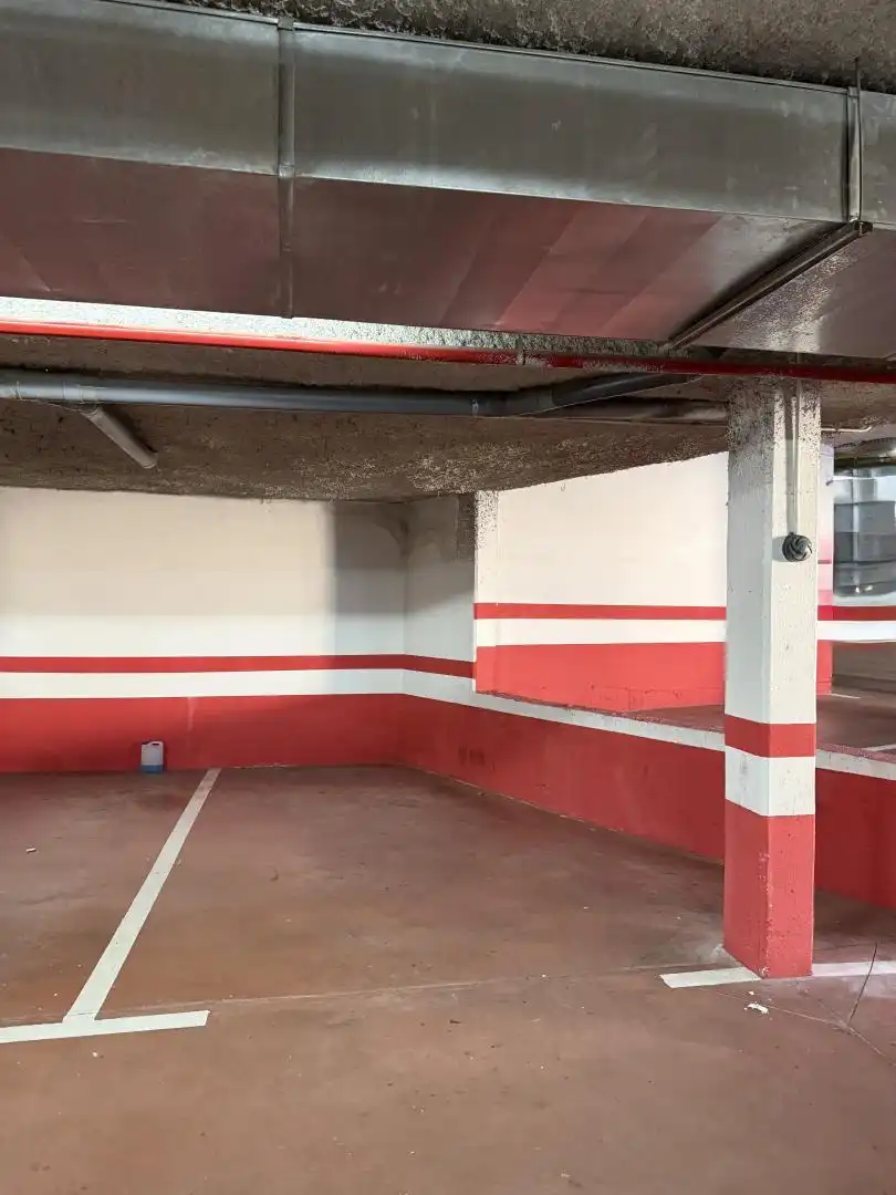 Parking de Garaje de alquiler en Serranillos del Valle
