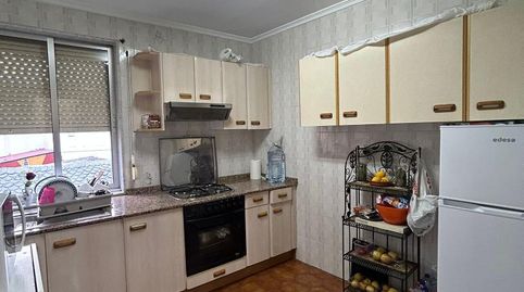 Photo 2 of Flat for rent in Calle Cádiz, 7, Flores de Sil - La Placa, Ponferrada