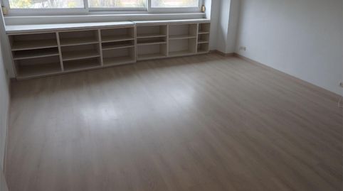 Foto 3 de Pis en venda a Carrer D'ildefons Cerdà, 8, El Coll, Sant Cugat del Vallès