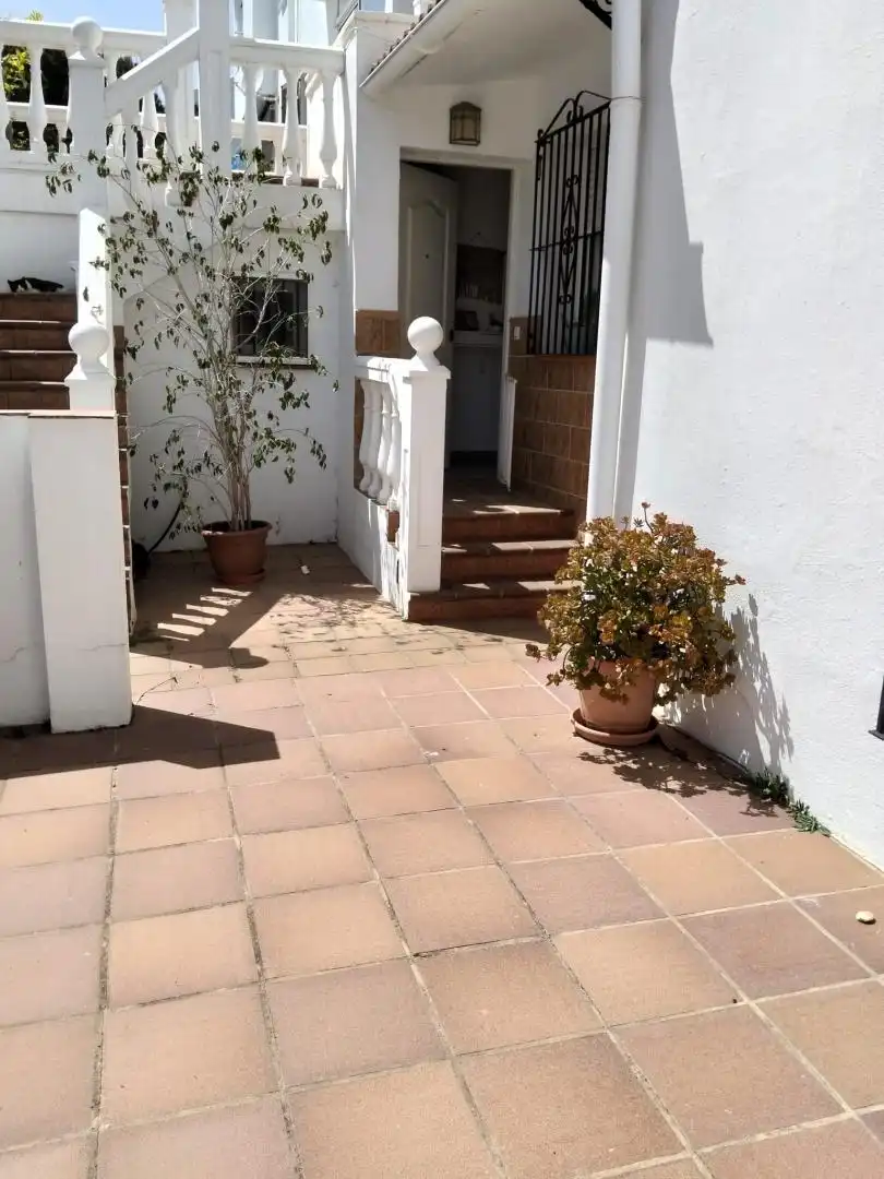 Casa adosada en venda a Calle Fragata, 3a, San García Terrassa de Casa adosada en venda en Algeciras amb Aire condicionat