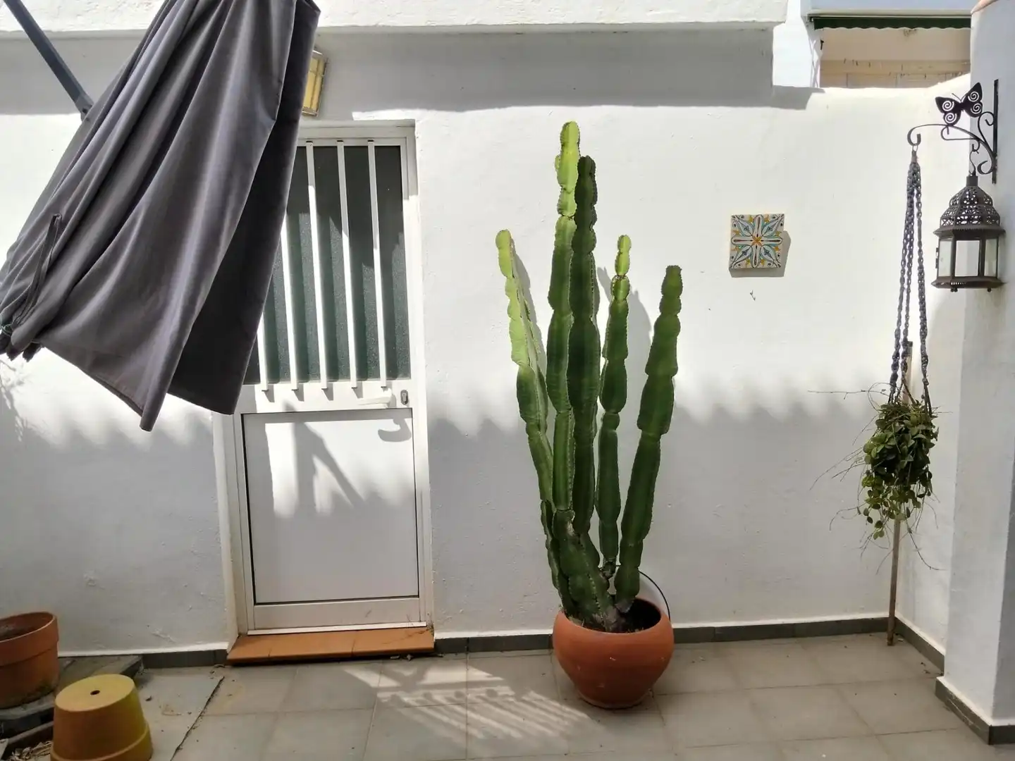 Casa adosada en venda a Calle Fragata, 3a, San García Terrassa de Casa adosada en venda en Algeciras amb Aire condicionat