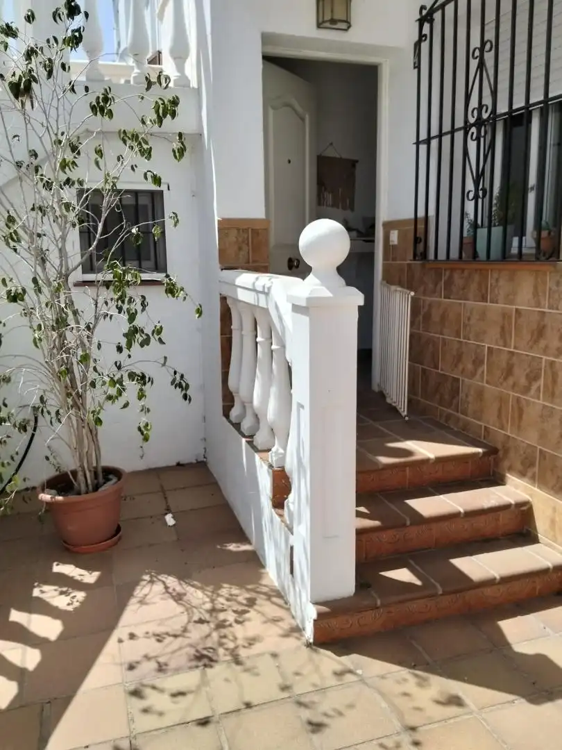 Casa adosada en venda a Calle Fragata, 3a, San García Terrassa de Casa adosada en venda en Algeciras amb Aire condicionat