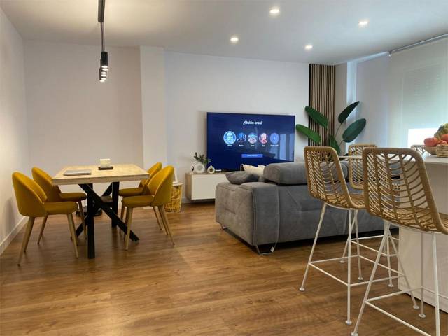 Casa adosada en Alquiler en Avenida de la Unión Europea, 57 en Monterrubio de Armuña