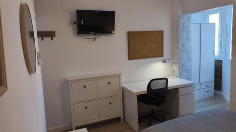 Foto 4 de Habitació a Calle Poeta Manuel Benítez Carrasco, 56, La Oliva, Sevilla Capital