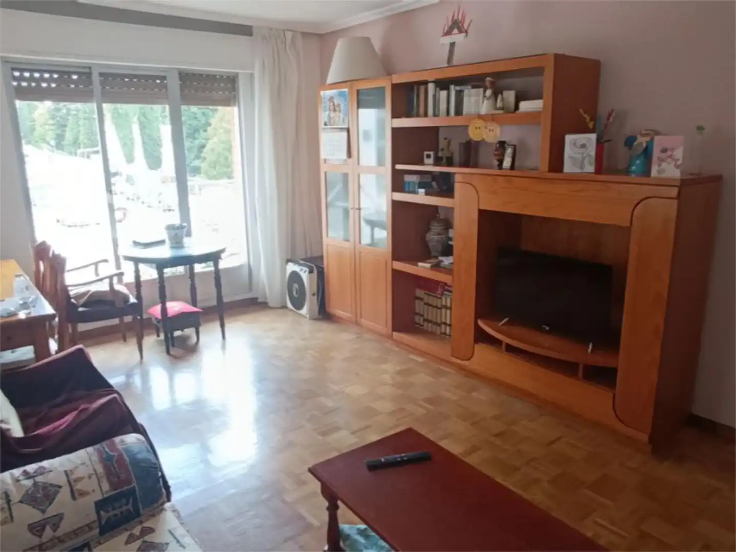Wohnzimmer von Wohnung zum Verkauf in Salamanca Capital mit Balkon