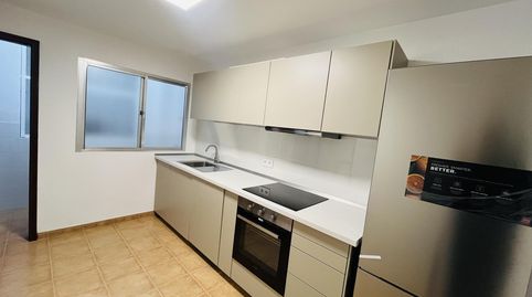 Photo 2 of Flat for rent in Paseo Tomás Morales, 54, Arenales - Lugo - Avda. Marítima, Las Palmas de Gran Canaria