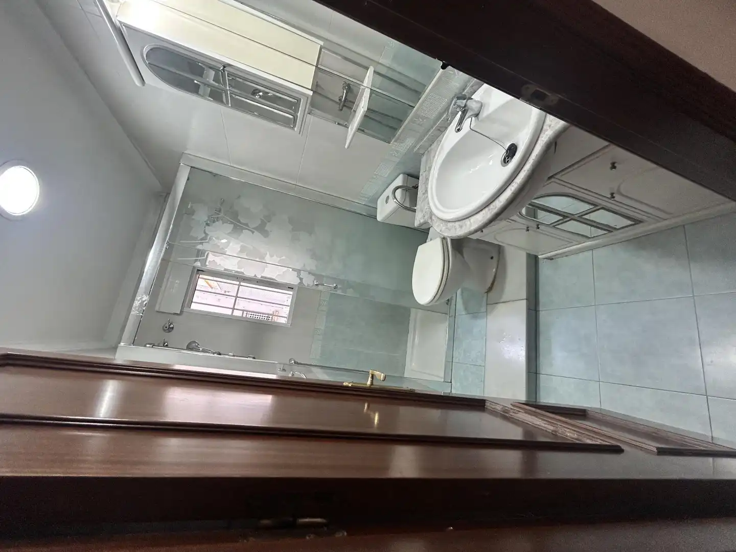 Bathroom of Flat for rent in  Granada Capital  with Air Conditioner, Heating and Furnished