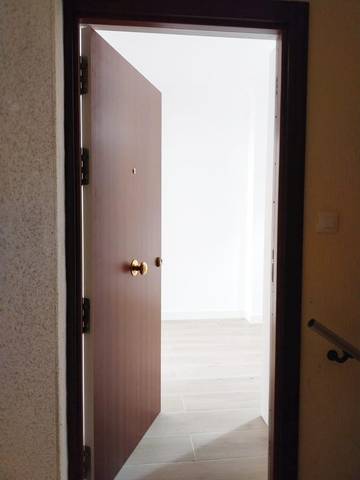 Piso en Venta en Calle Doña Perfecta, 111 en Schamann - Rehoyas