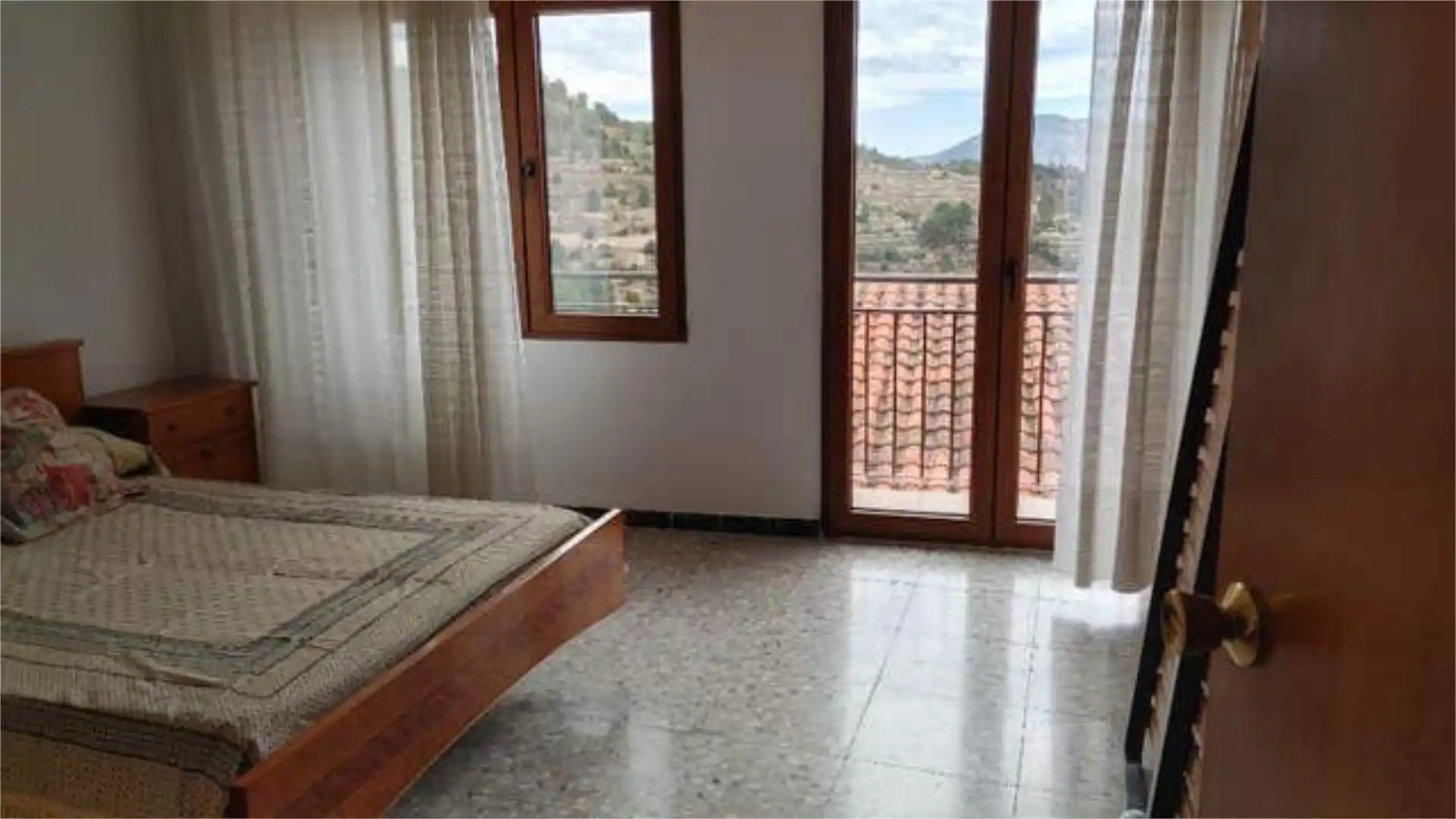 Dormitori de Casa o xalet en venda en Sella amb Terrassa