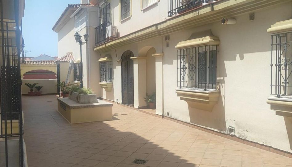 Einfamilien-Reihenhaus zum Verkauf in Calle Gabriel Miró, 48, San Pedro - Gabriel Miró - María Guerrero, La Línea de la Concepción - Bild 1 Foto 1 von Einfamilien-Reihenhaus zum Verkauf in Calle Gabriel Miró, 48, San Pedro - Gabriel Miró - María Guerrero, La Línea de la Concepción