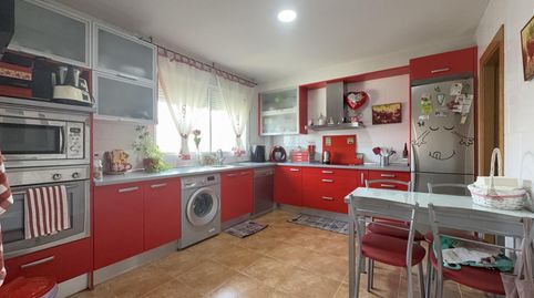 Foto 2 de Casa o chalet en venta en Calle Clavellinas, 18, Cabanillas del Campo, Guadalajara