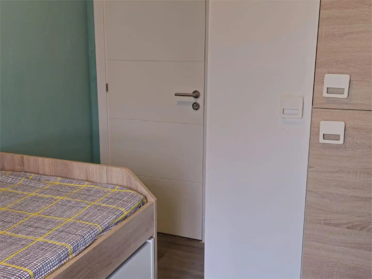 Flat for sale in Avenida Bélgica, 6, La Reconquista - El Rosario Flat for sale in Algeciras with Parquet flooring, Terrace and Furnished