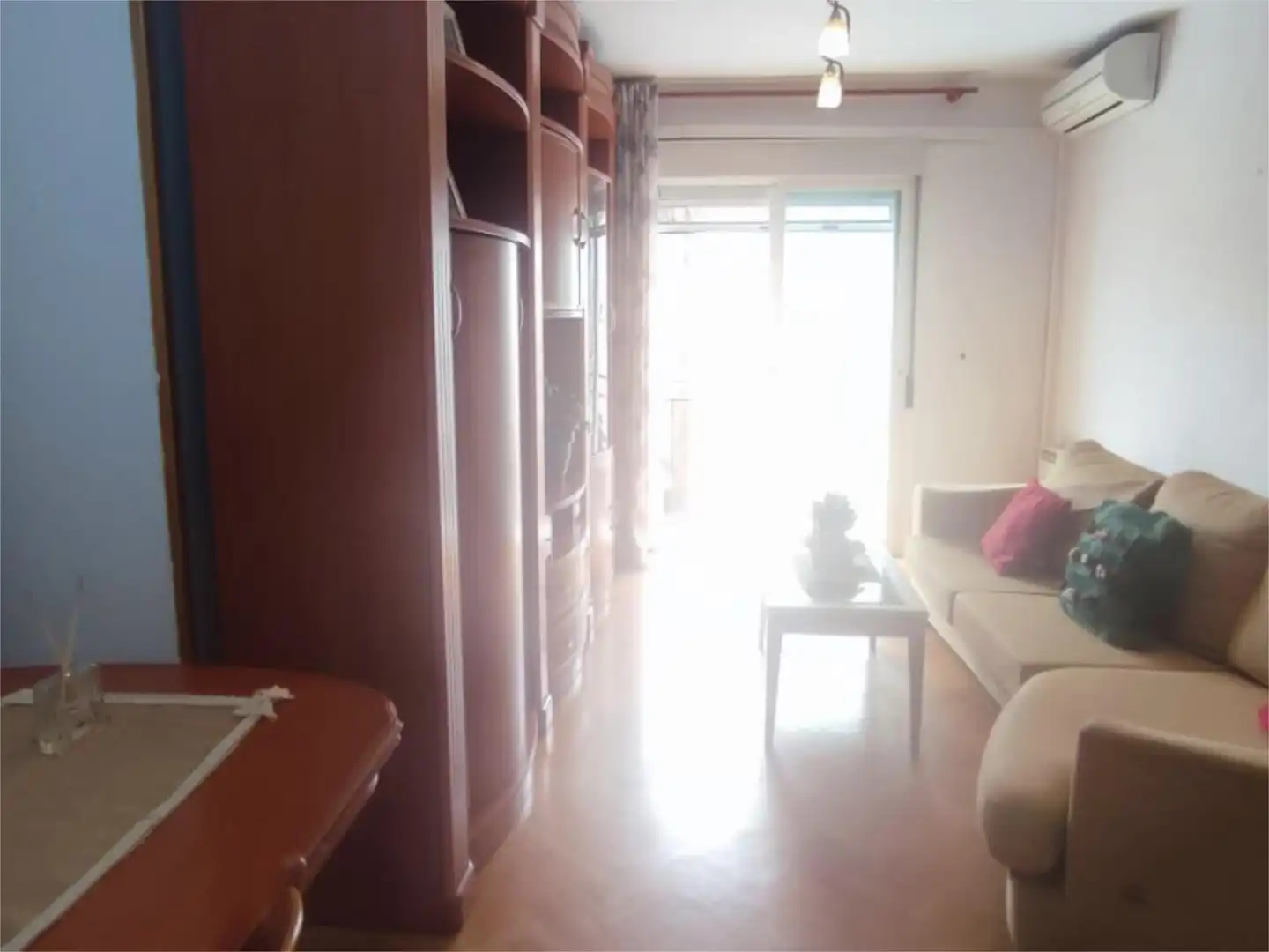 Sala de estar de Piso en venta en Perales de Tajuña con Aire acondicionado, Calefacción y Parquet