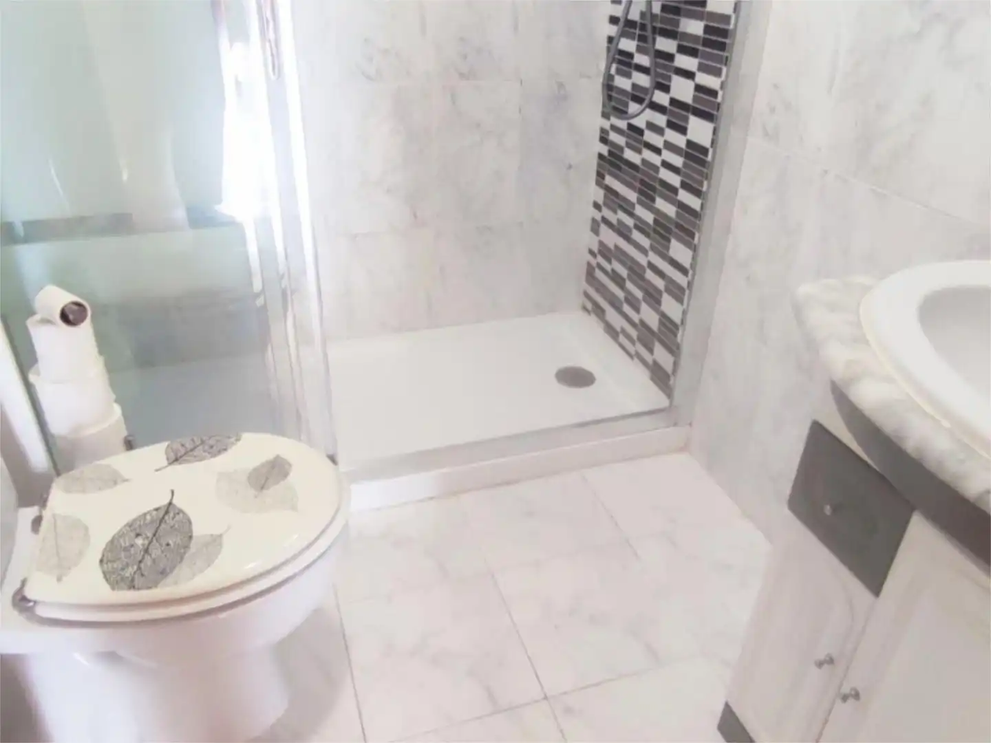 Baño de Piso en venta en Perales de Tajuña con Aire acondicionado, Calefacción y Parquet