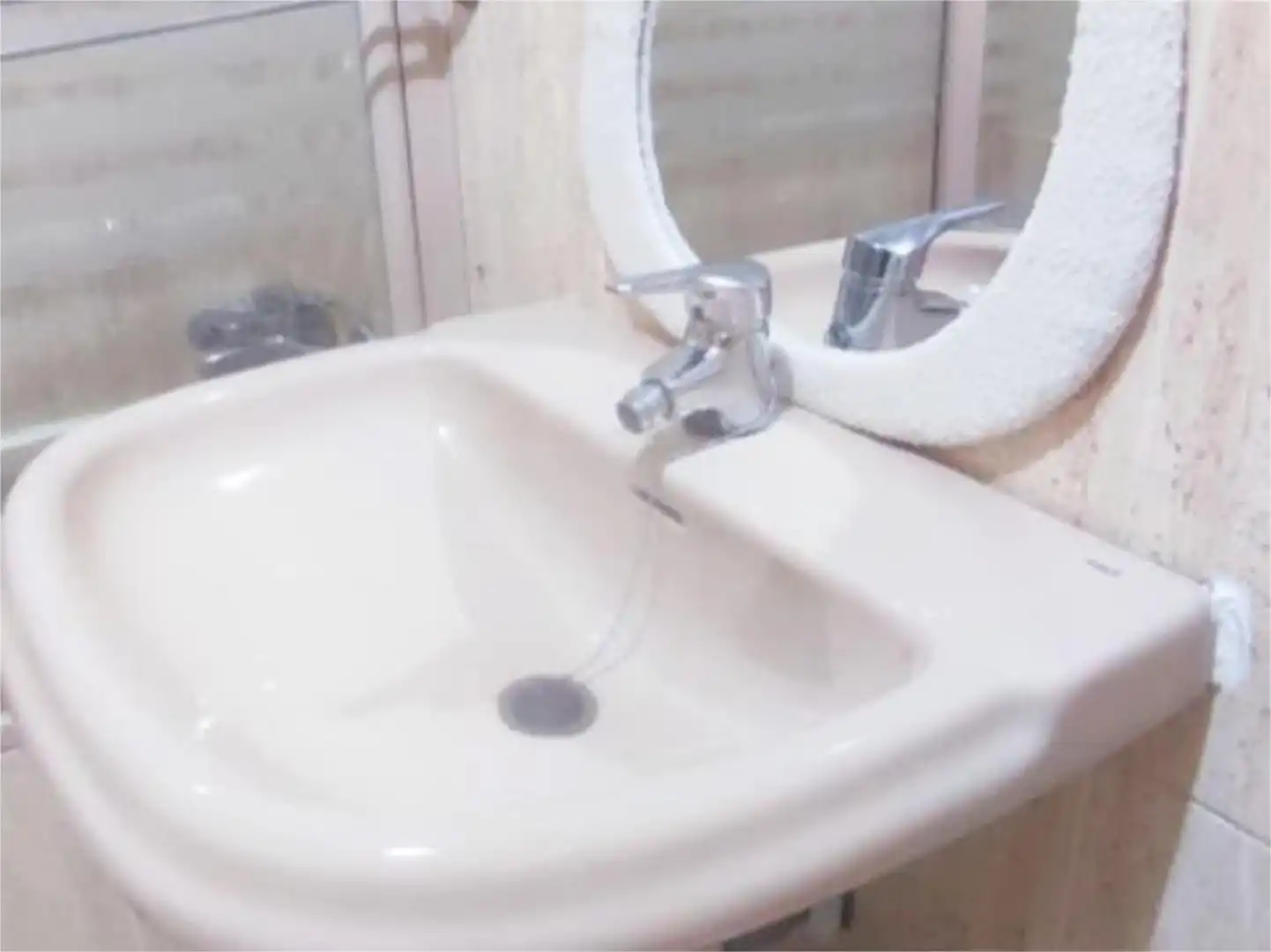 Baño de Piso en venta en Perales de Tajuña con Aire acondicionado, Calefacción y Parquet
