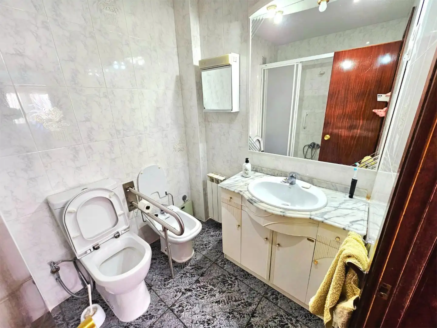 Wohnung zum Verkauf in Calle Fernando Zóbel, 3, Centro Badezimmer von Wohnung zum Verkauf in Cuenca Capital mit Klimaanlage und Terrasse