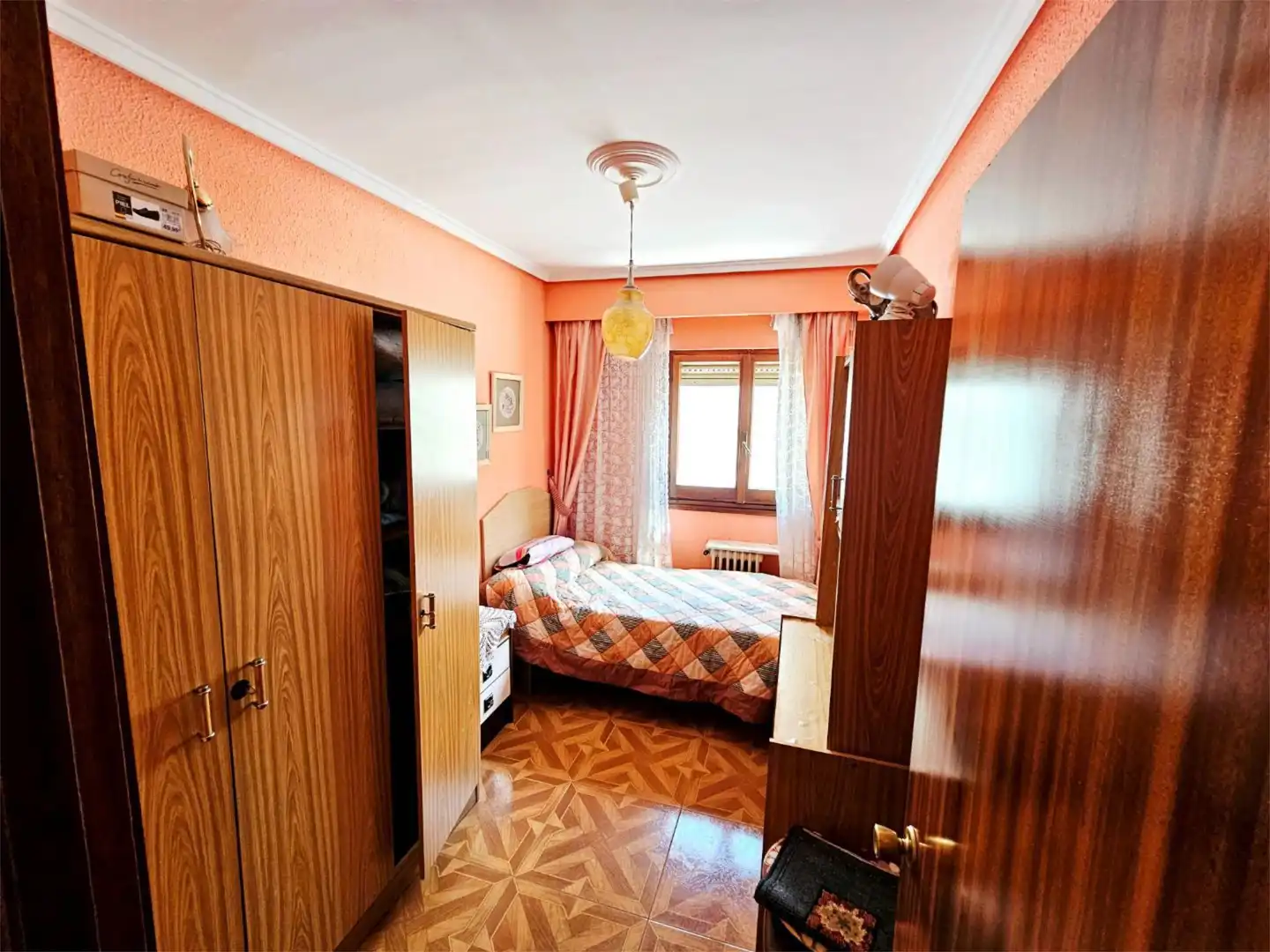 Wohnung zum Verkauf in Calle Fernando Zóbel, 3, Centro Schlafzimmer von Wohnung zum Verkauf in Cuenca Capital mit Klimaanlage und Terrasse