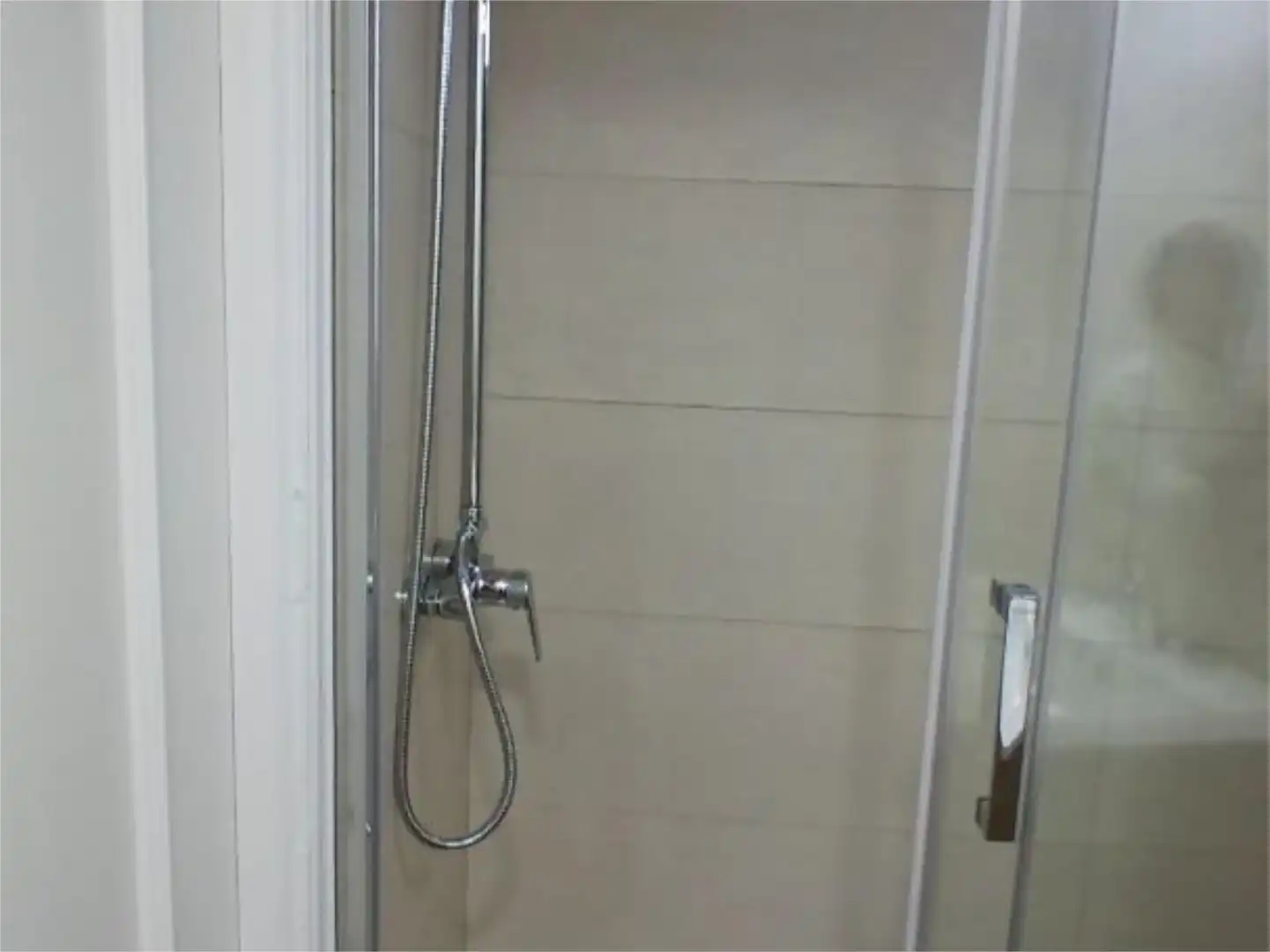 Baño de Apartamento de alquiler en Jaén con Aire acondicionado, Calefacción y Terraza