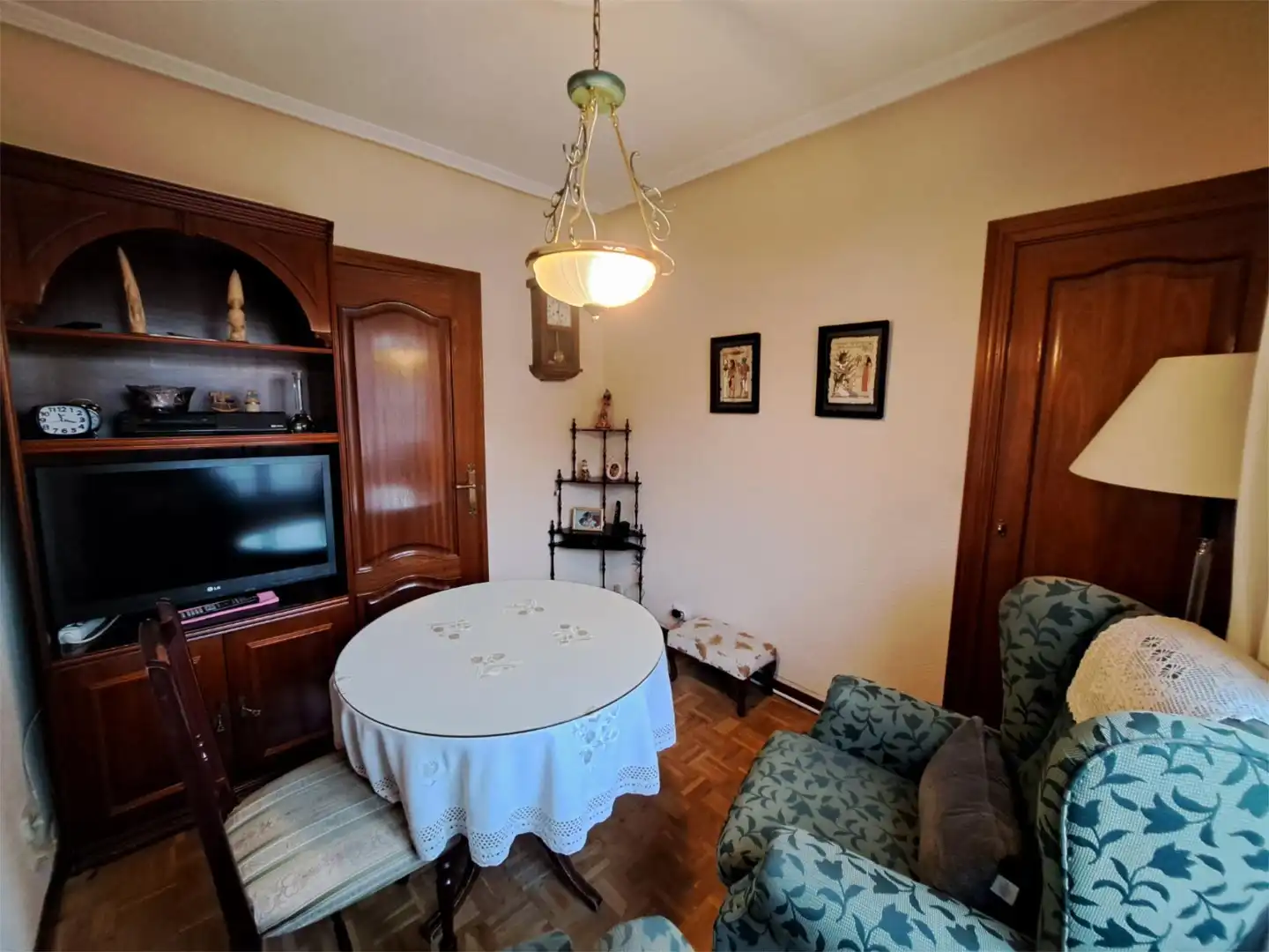 Piso en venta en Calle Enrique Velasco, 14, Numancia Comedor de Piso en venta en Madrid con Aire acondicionado, Calefacción y Parquet
