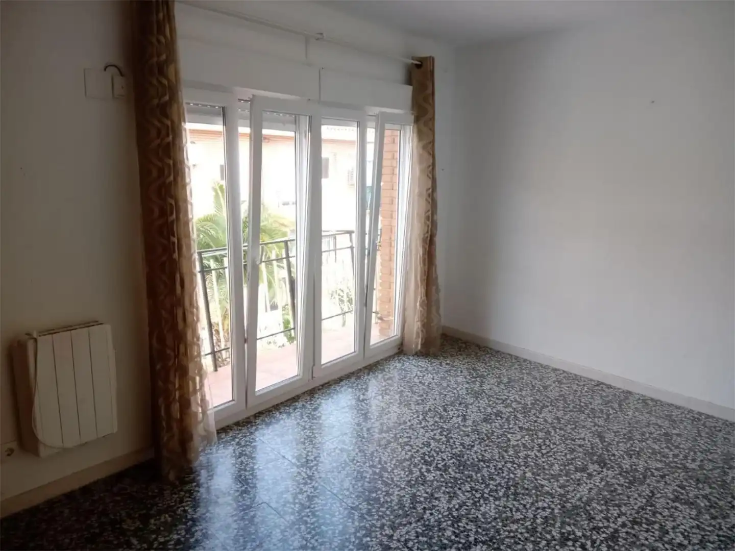Wohnung zur Miete in Boalito, 59, Centro Schlafzimmer von Wohnung zur Miete in Colmenar Viejo mit Heizung, Terrasse und Balkon