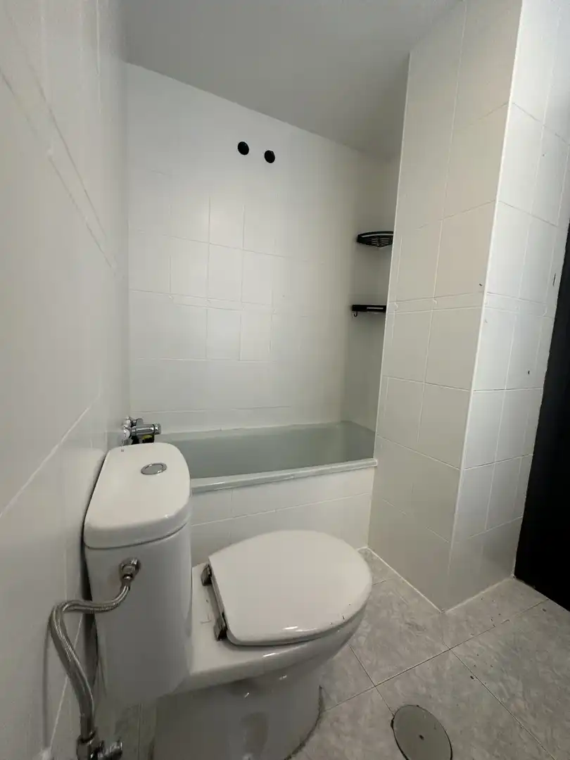 Flat for rent in Calle San José, 12, Valdemoro Bathroom of Flat for rent in Valdemoro with Terrace and Balcony