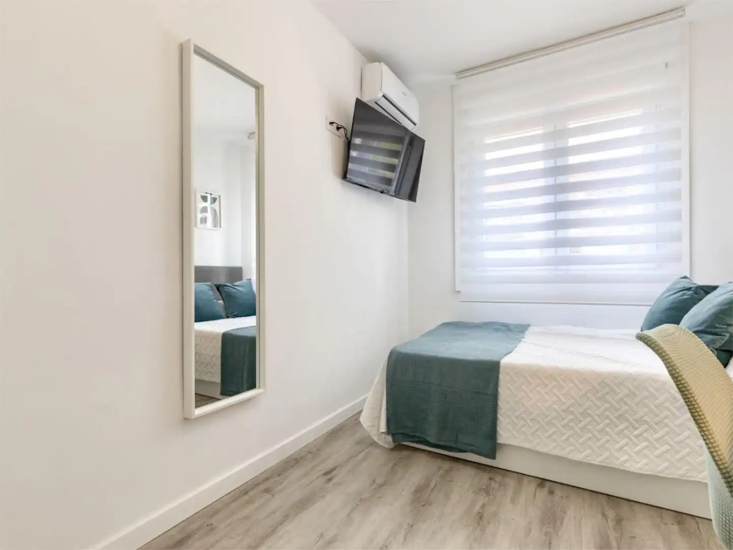 Schlafzimmer von Wohnung zur untervermieten in Getafe mit Klimaanlage, Heizung und Parkett