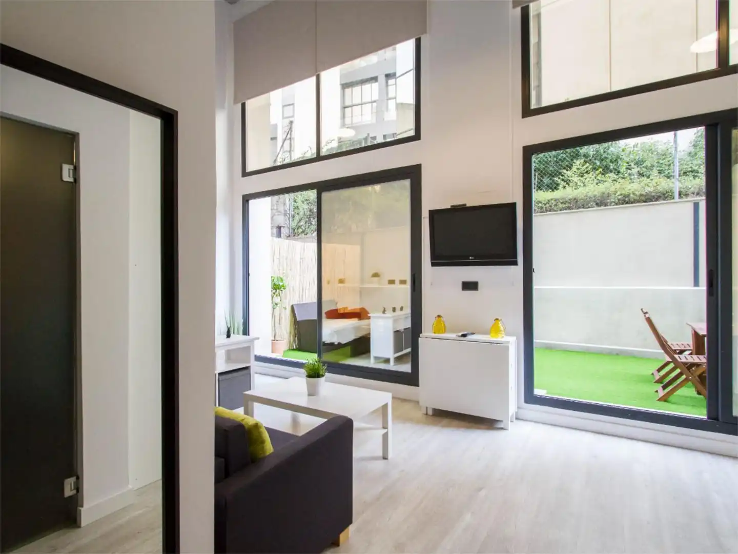 Wohnzimmer von Loft zur Miete in Madrid mit Klimaanlage, Heizung und Privatgarten