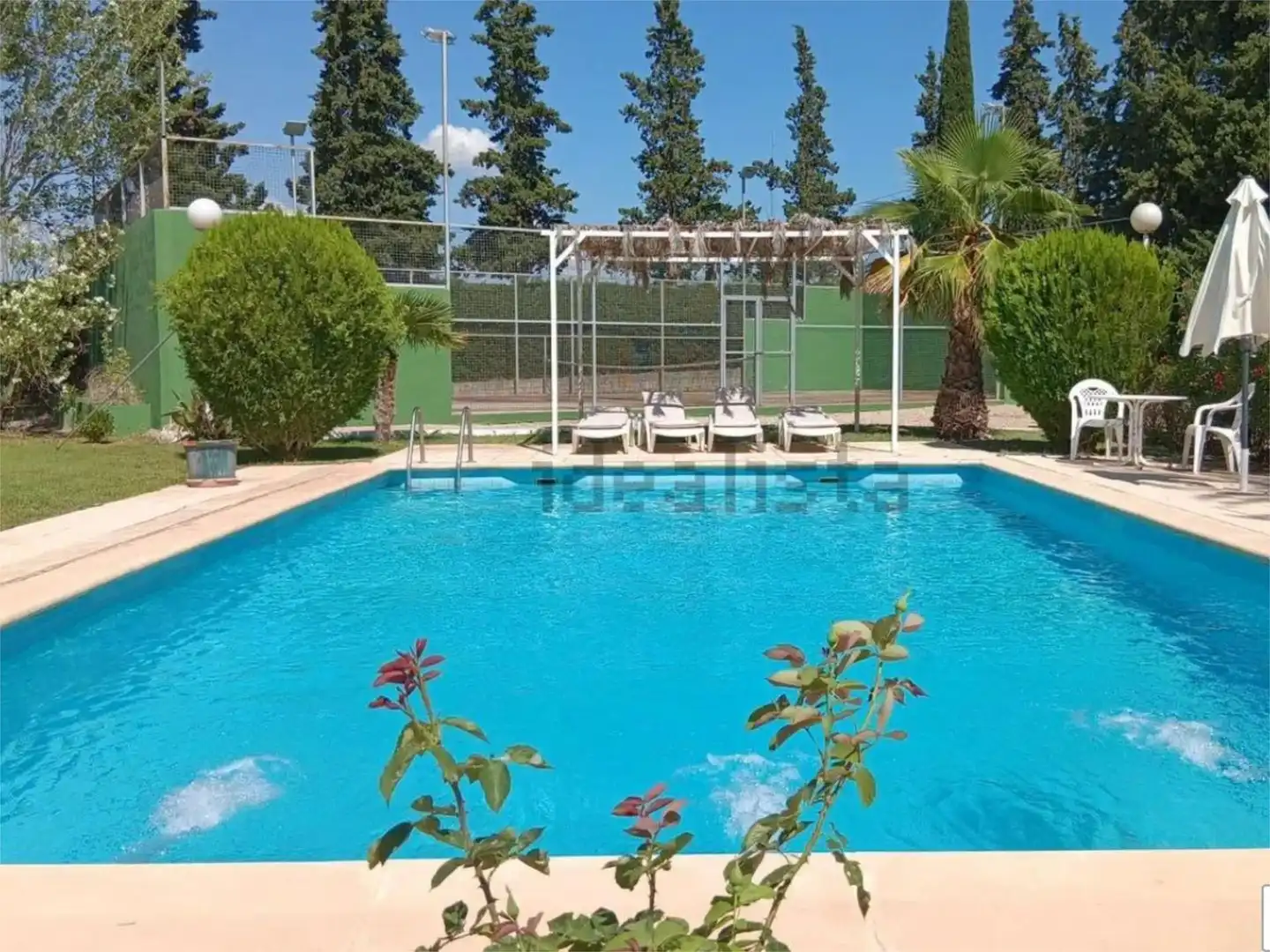 Casa o chalet en venta en Calle Virgen de Guadalupe, 46, Úbeda Piscina de Casa o chalet en venta en Úbeda con Terraza, Piscina y Balcón