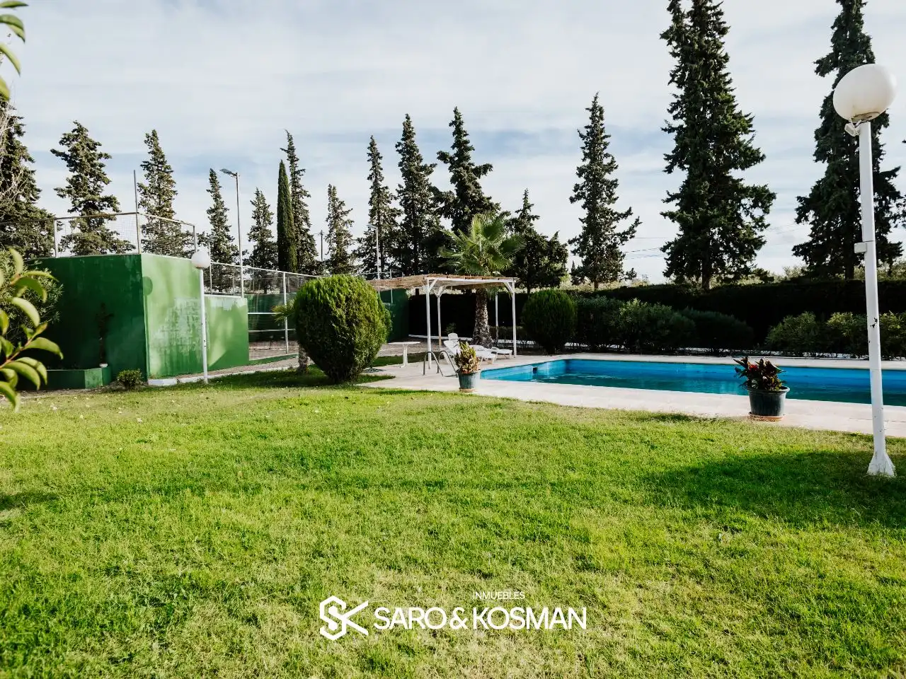 Casa o chalet en venta en Calle Virgen de Guadalupe, 46, Úbeda Piscina de Casa o chalet en venta en Úbeda con Terraza, Piscina y Balcón